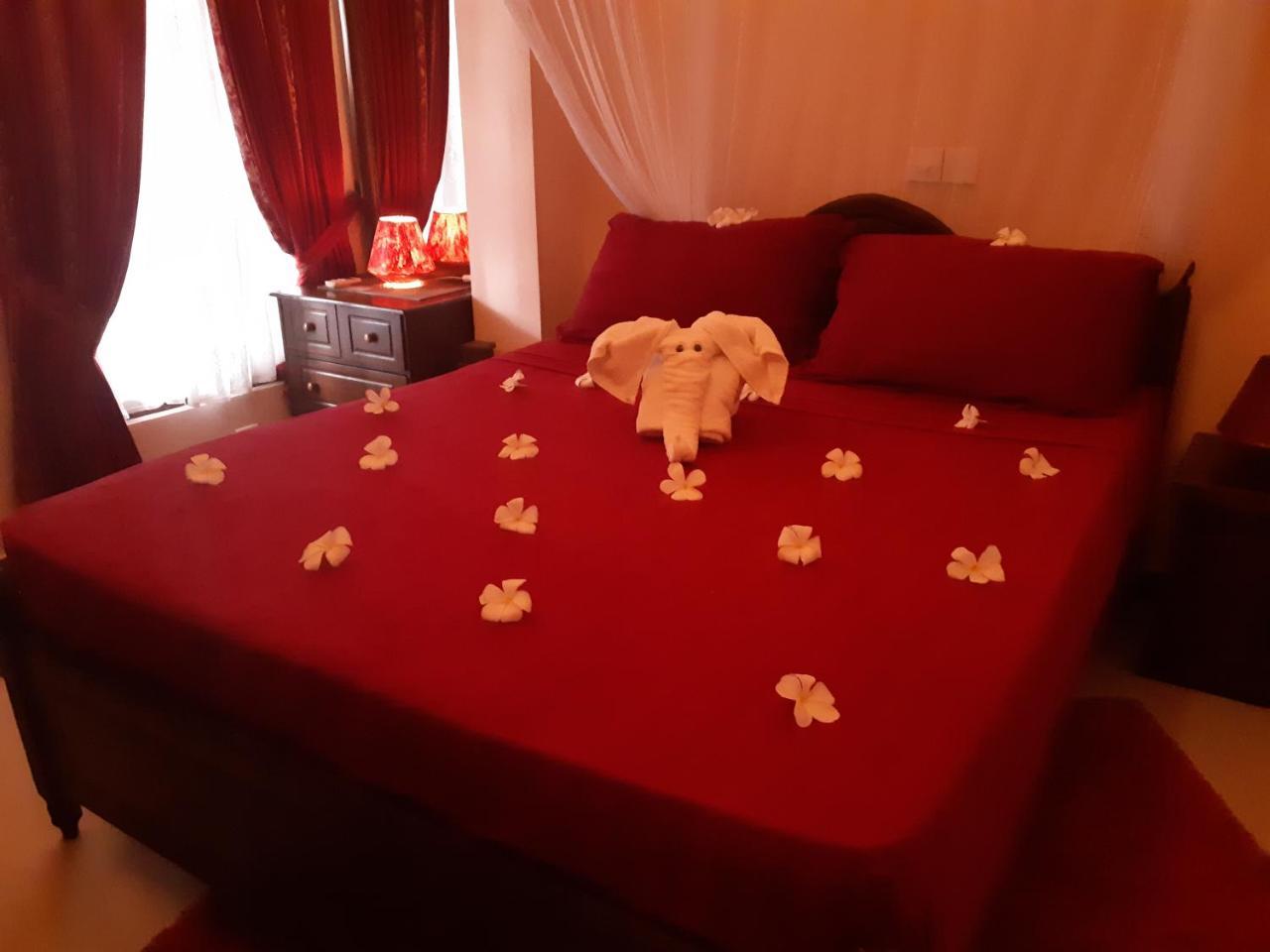 בנטוטה Sri Lancashire Guest House מראה חיצוני תמונה